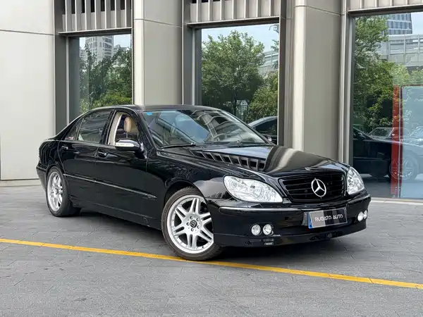 Mercedes-Benz S-Class 2004