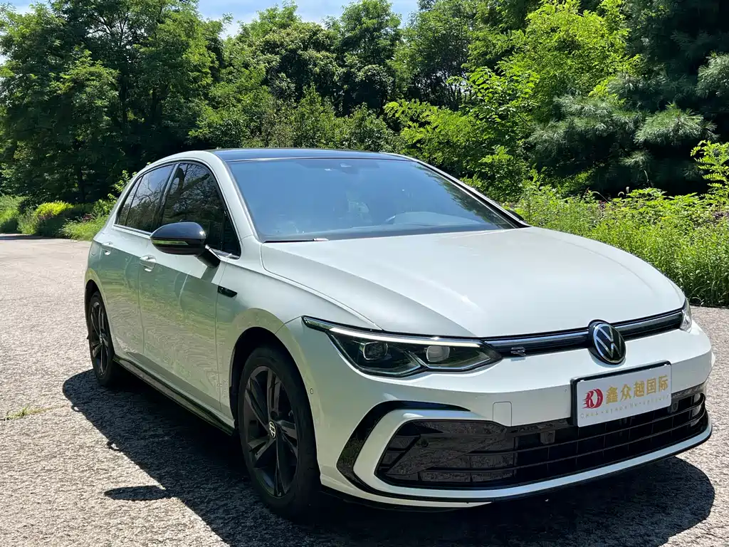 Volkswagen Golf 2022