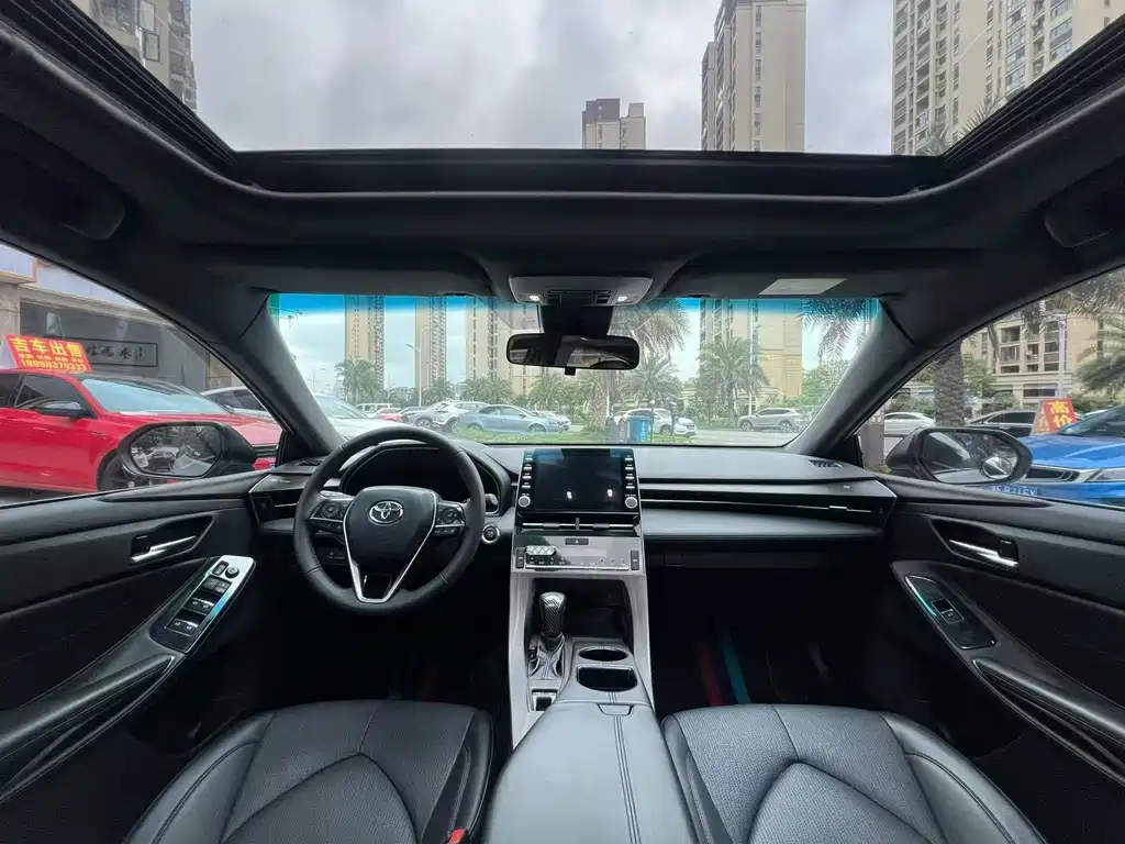 Toyota Avalon 2021