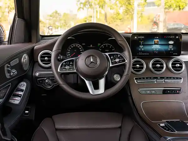 Mercedes-Benz GLC 2022