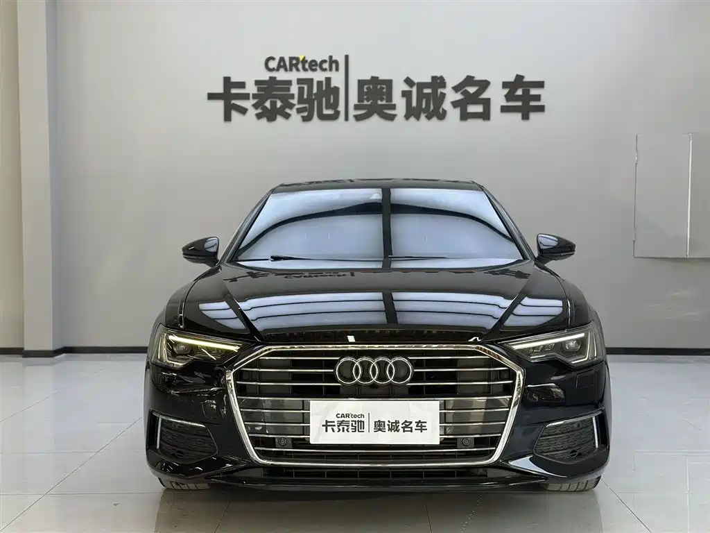 Audi A6L 2019 — фото 1