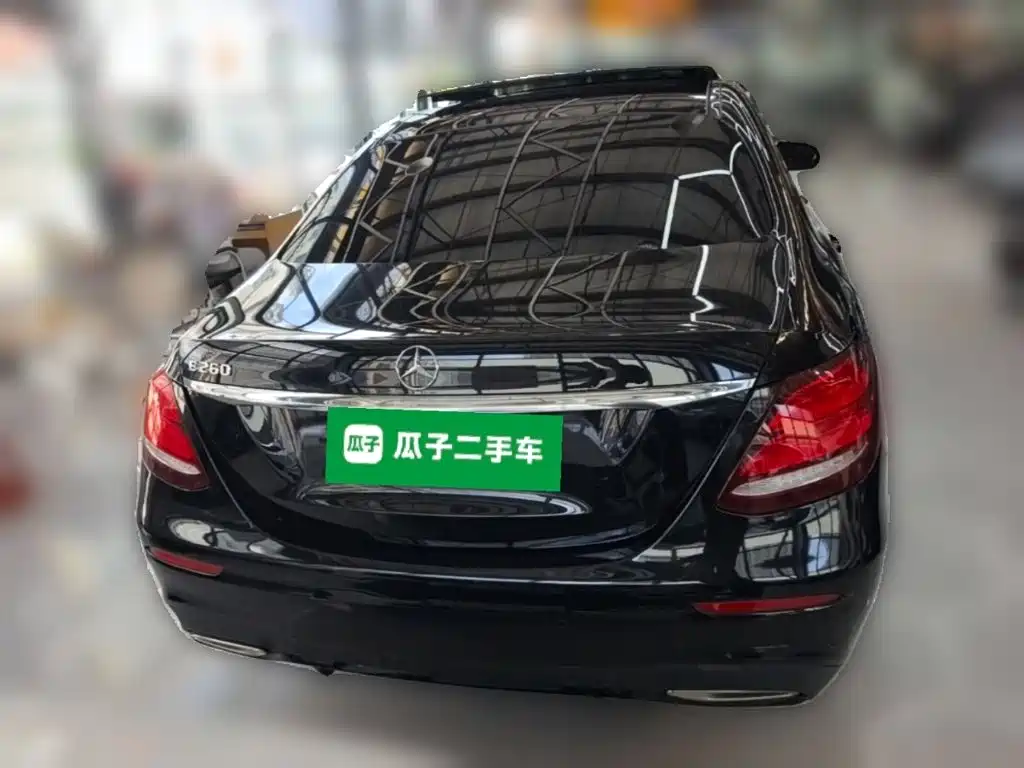 Mercedes-Benz E-Class 2020 — фото 10