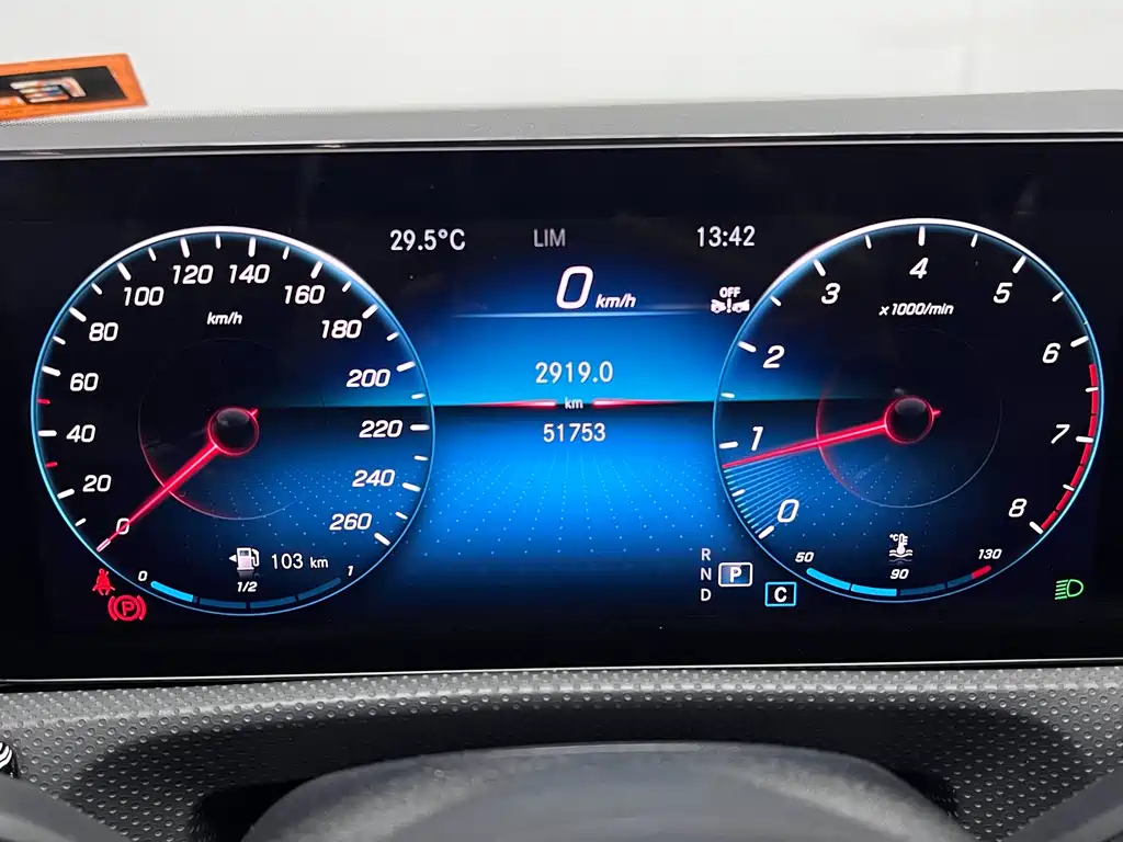 Mercedes-Benz CLA 2023 — фото 30