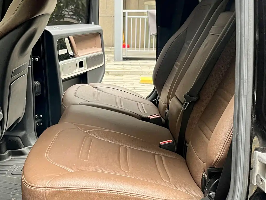 Mercedes-Benz G-Class 2021 — фото 12
