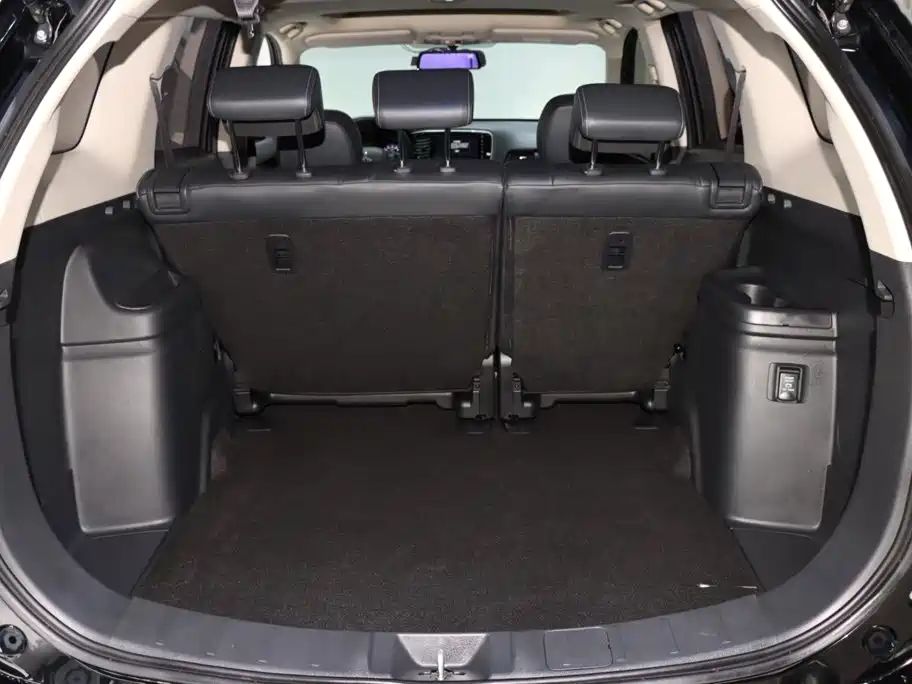 Mitsubishi Outlander 2020 — фото 17