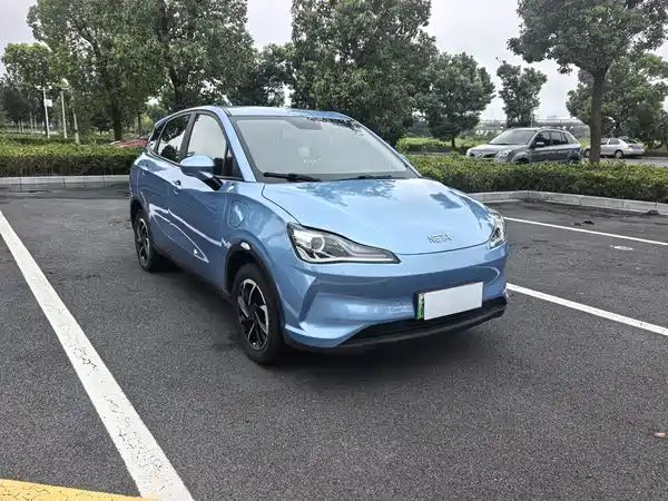 Neta V 2022