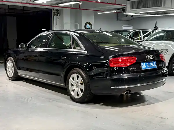 Audi A8 2011