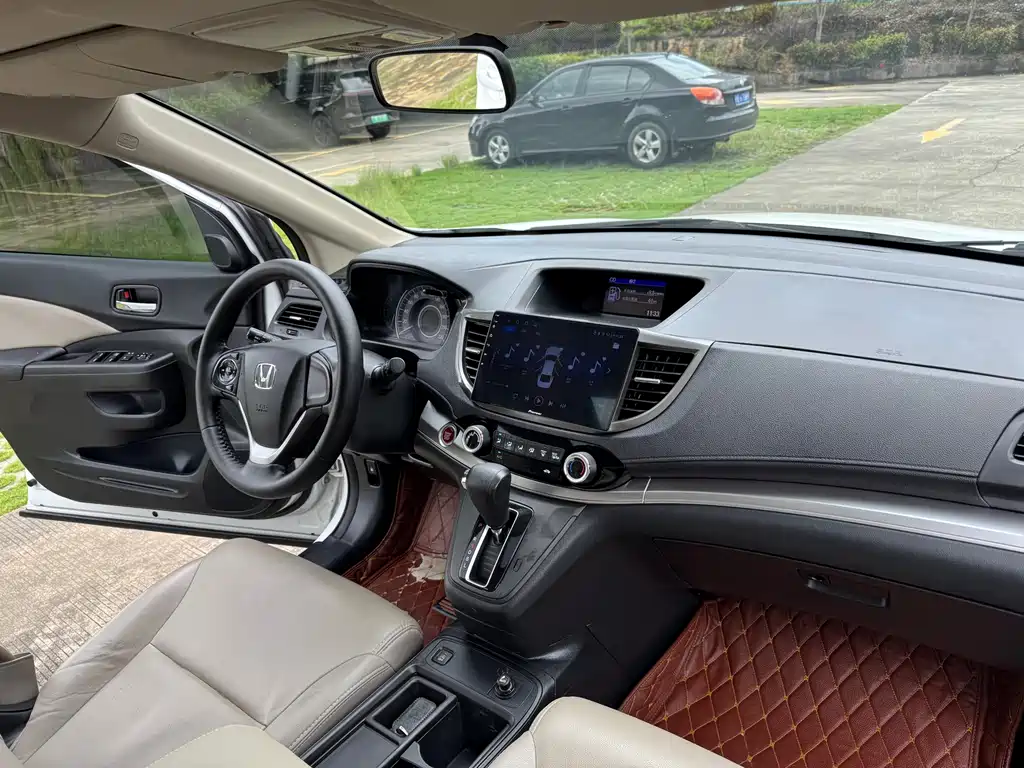 Honda CR-V 2015 — фото 10