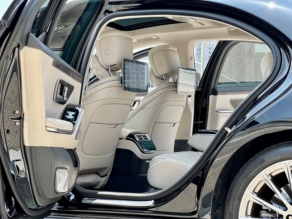 Mercedes-Benz S-Class 2025 — фото 6
