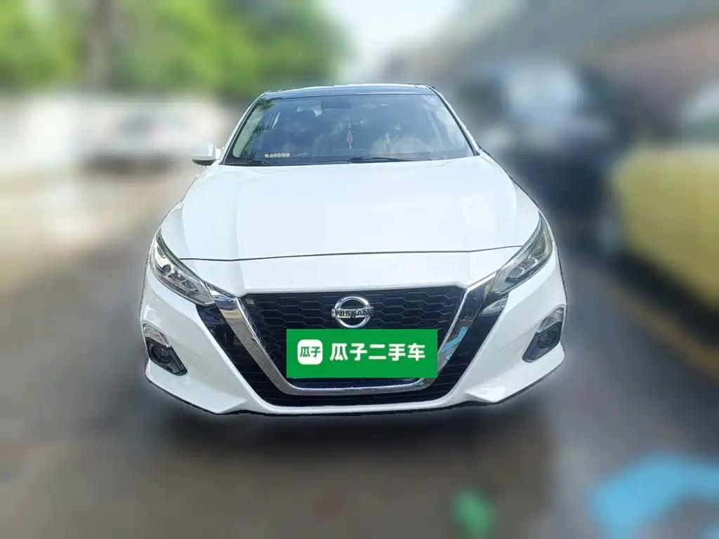 Nissan Teana 2022 — фото 24