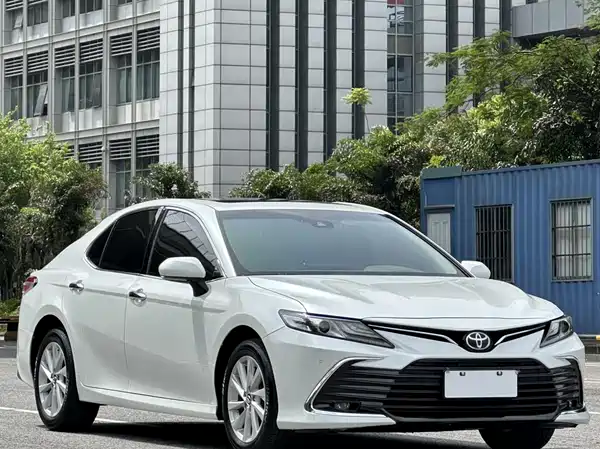 Toyota Camry 2021