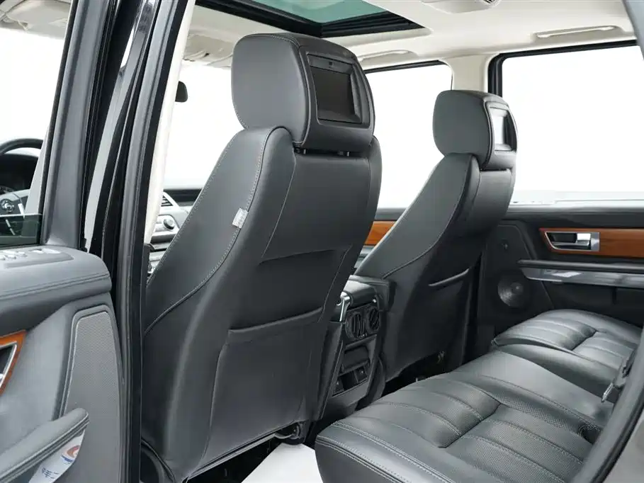 Land Rover Sport 2010 — фото 14