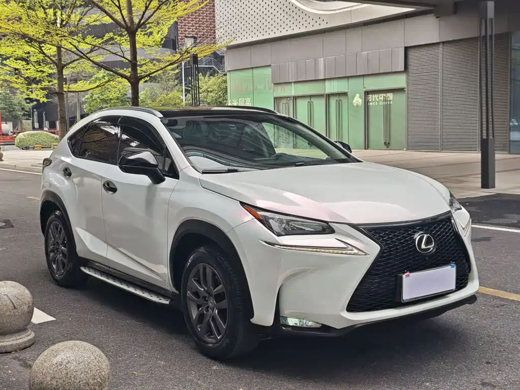 Lexus NX 2017 — фото 3