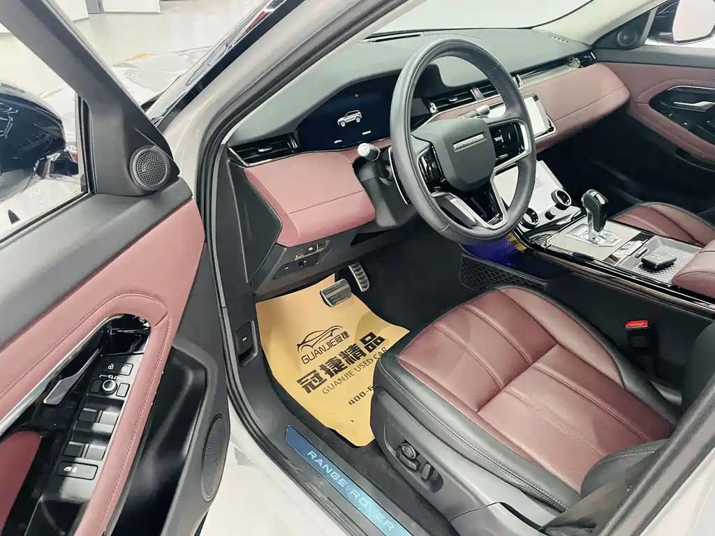 Land Rover Evoque 2023 — фото 4