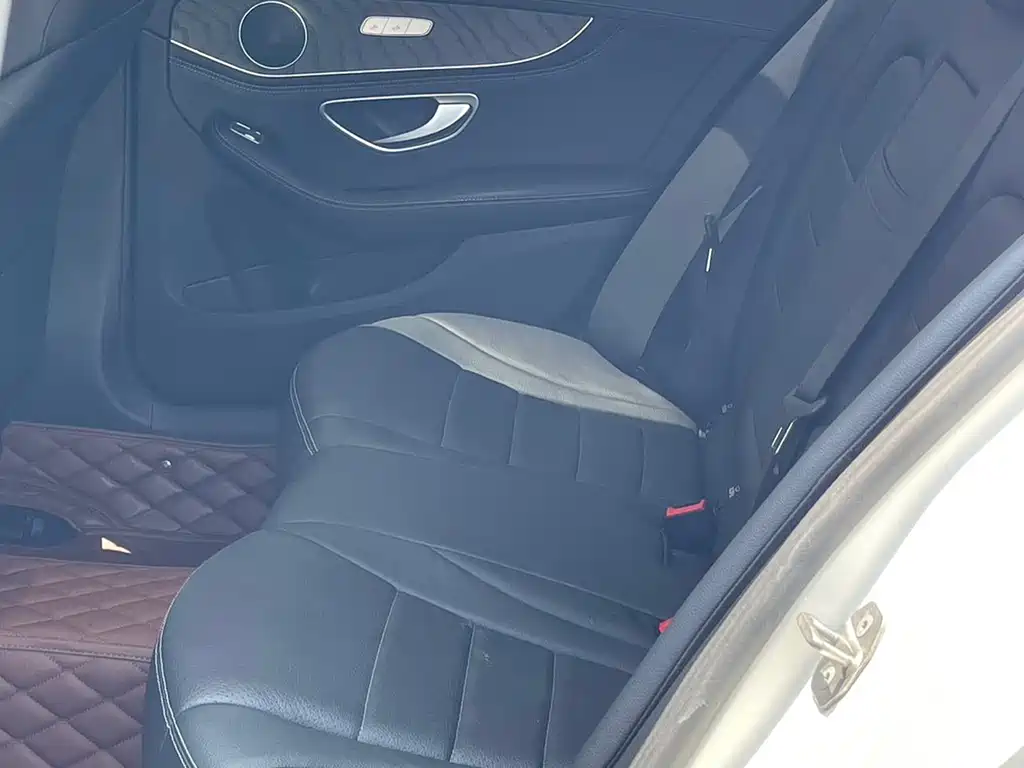Mercedes-Benz C-Class 2020 — фото 10