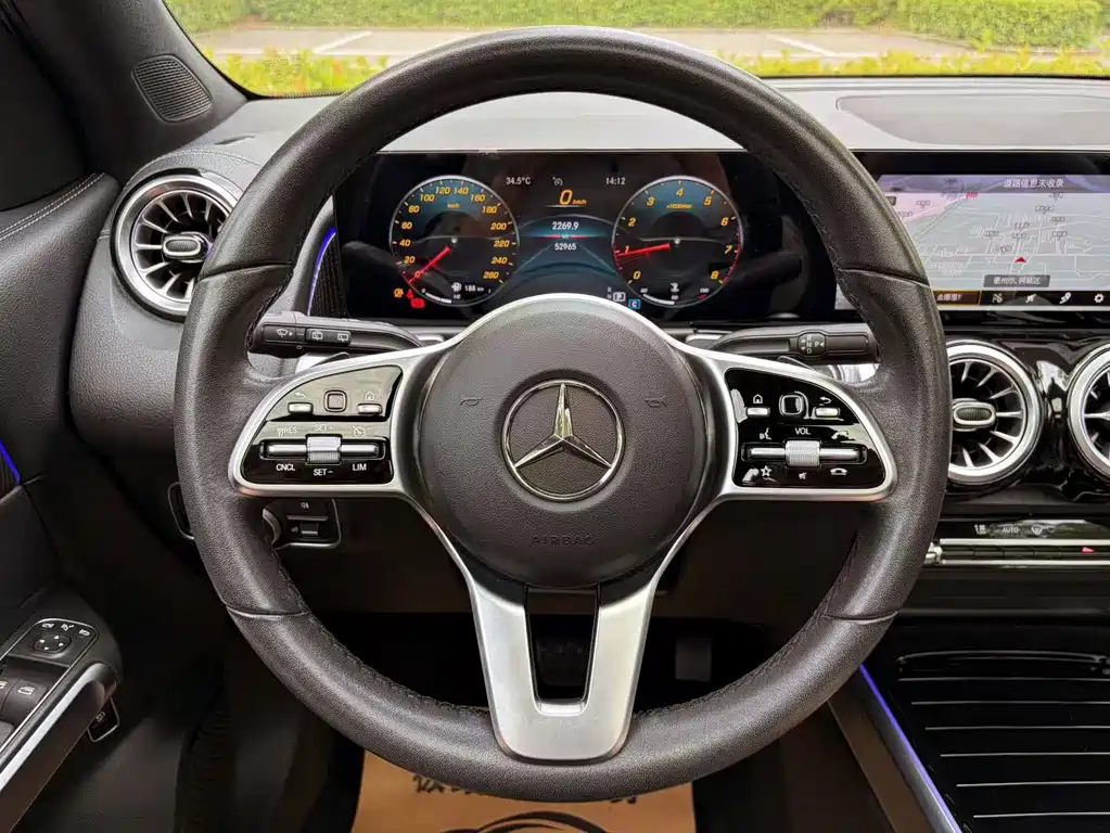 Mercedes-Benz GLB 2021 — фото 13