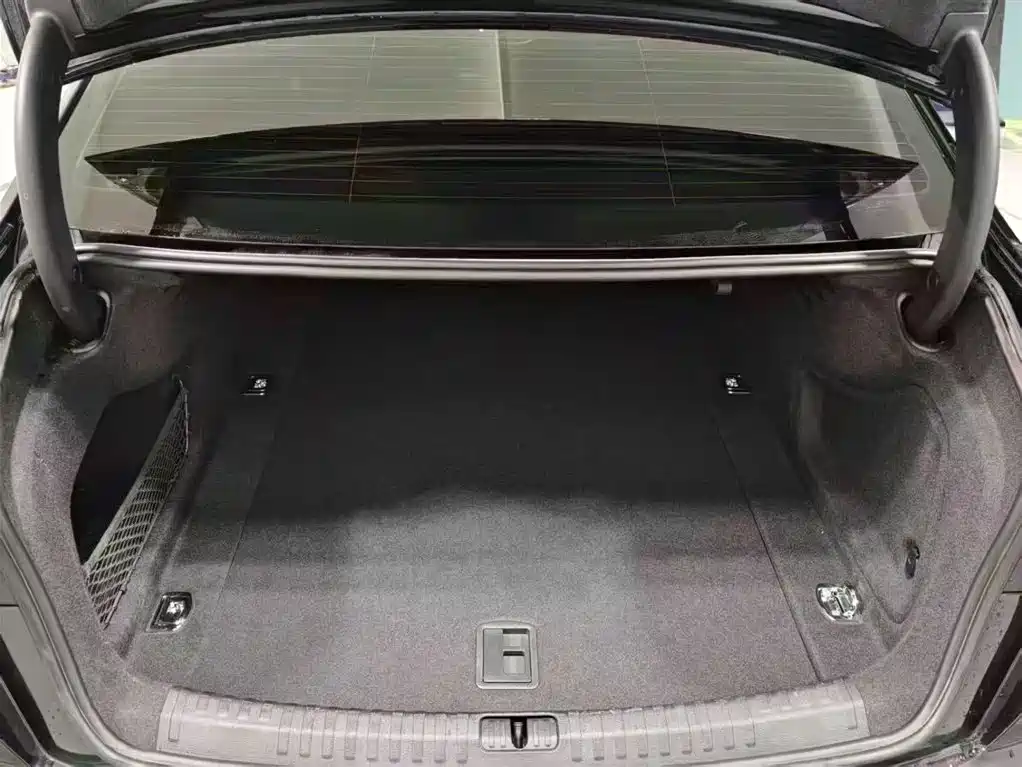 Audi A6L 2022 — фото 17