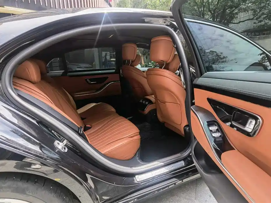 Mercedes-Benz S-Class 2024 — фото 12