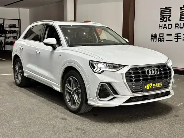 Audi Q3 2021