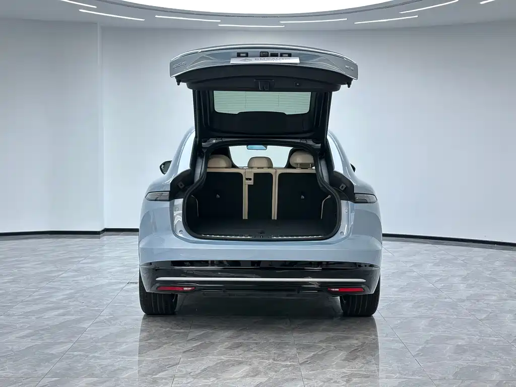 NIO EC6 2025 — фото 14