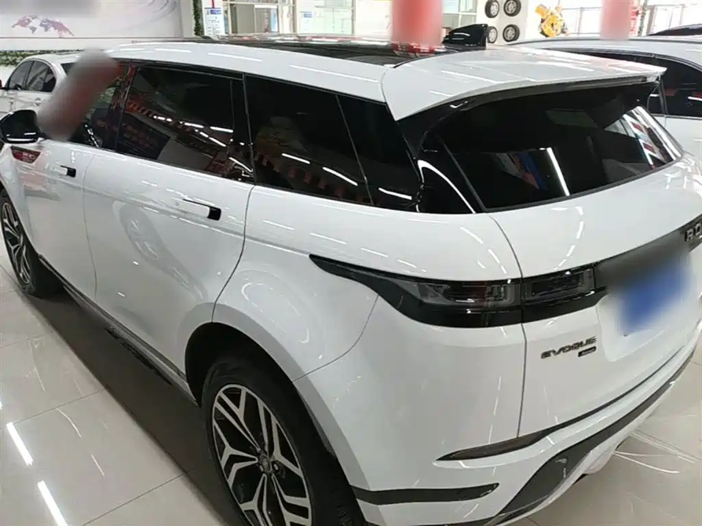 Land Rover Evoque 2022 — фото 5