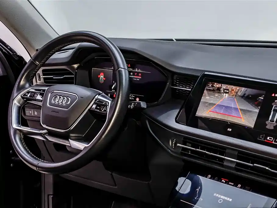 Audi Q6 2024 — фото 24