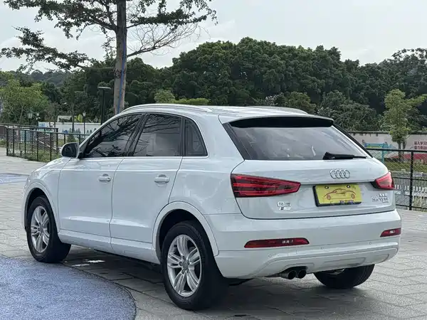 Audi Q3 2014
