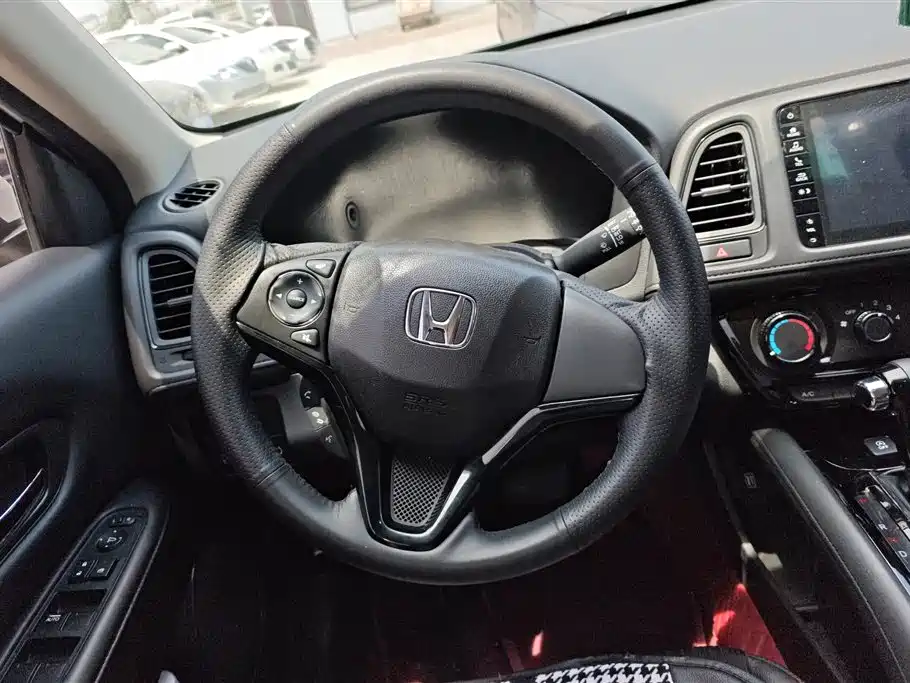 Honda Vezel 2022 — фото 15
