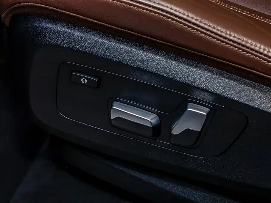 BMW X5 2020 — фото 13