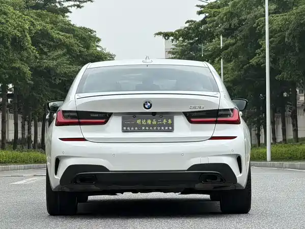 BMW 3 Series 2021