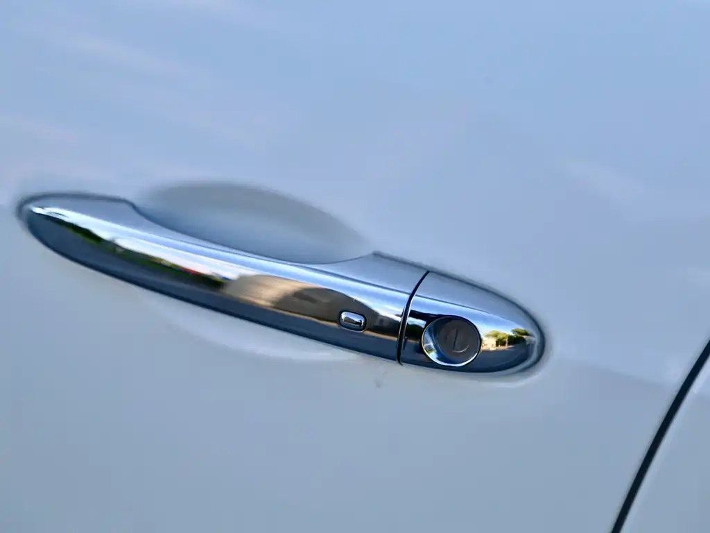Maserati Ghibli 2015 — фото 9