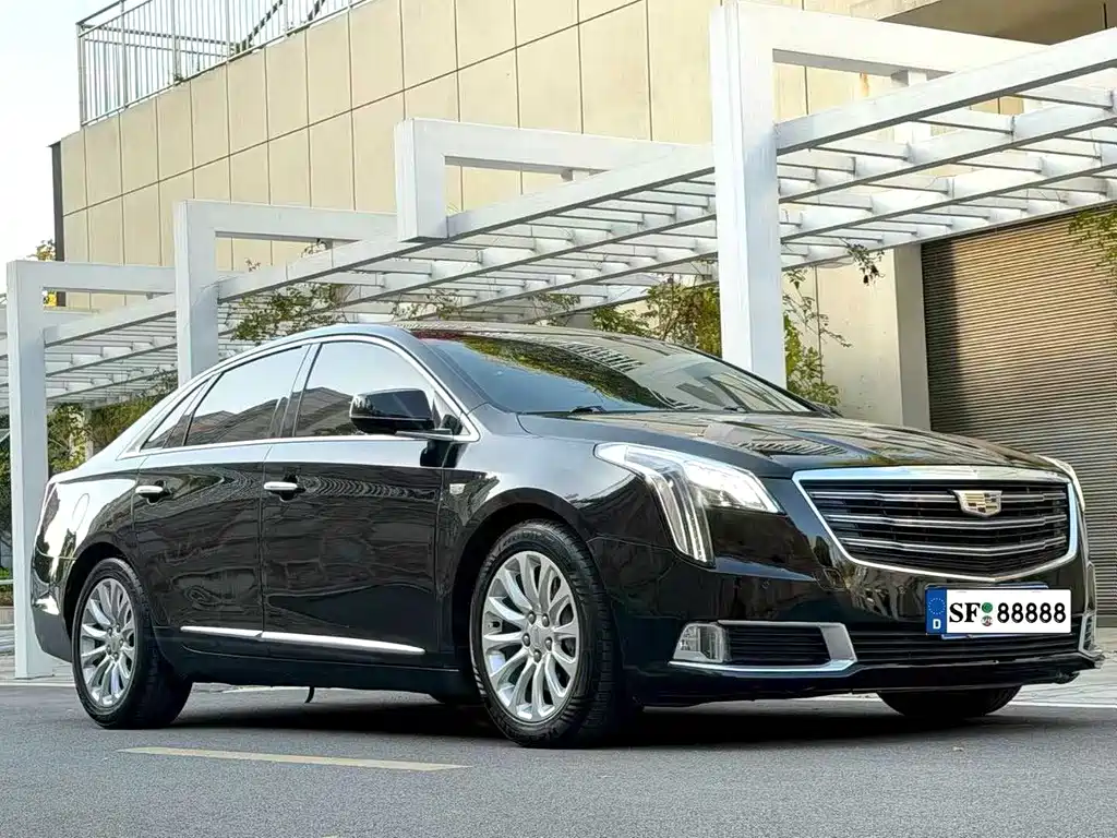 Cadillac XTS 2019 — фото 14