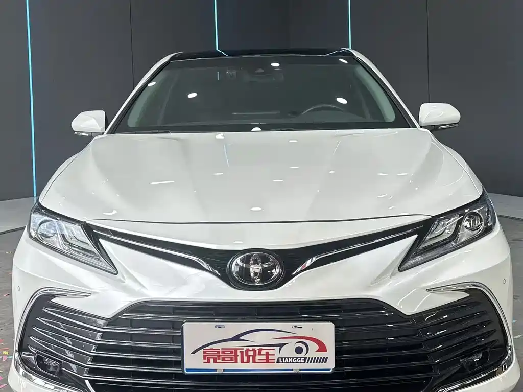 Toyota Camry 2022