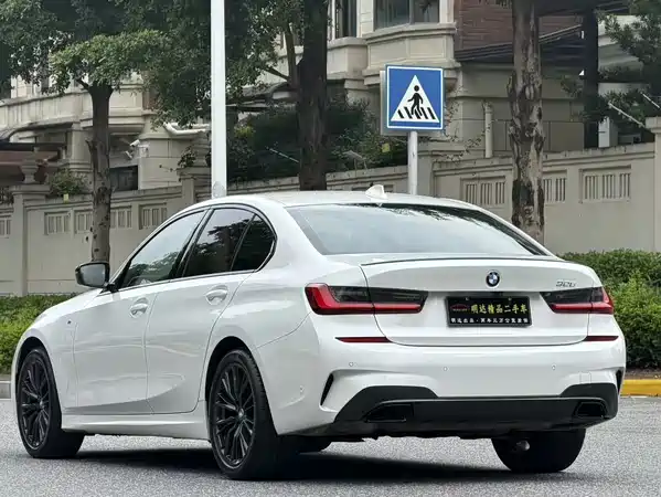 BMW 3 Series 2021