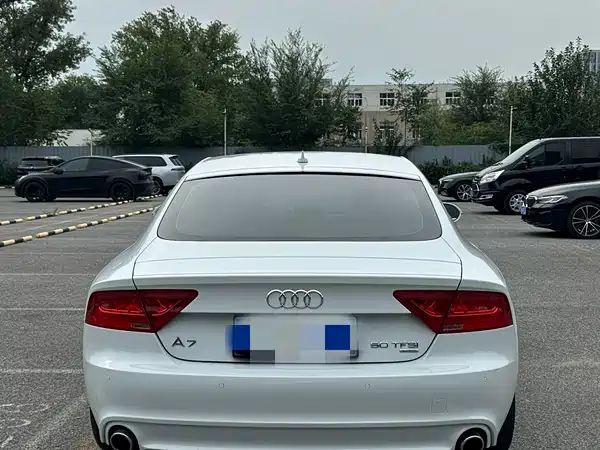 Audi A7 2014