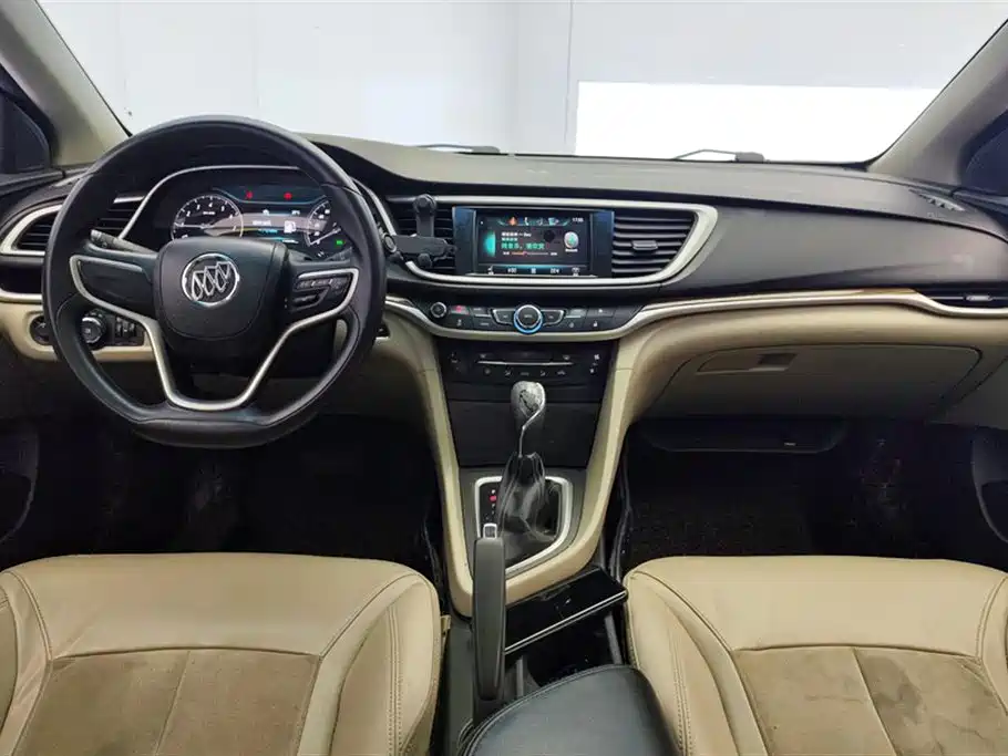 Buick Excelle 2015 — фото 12
