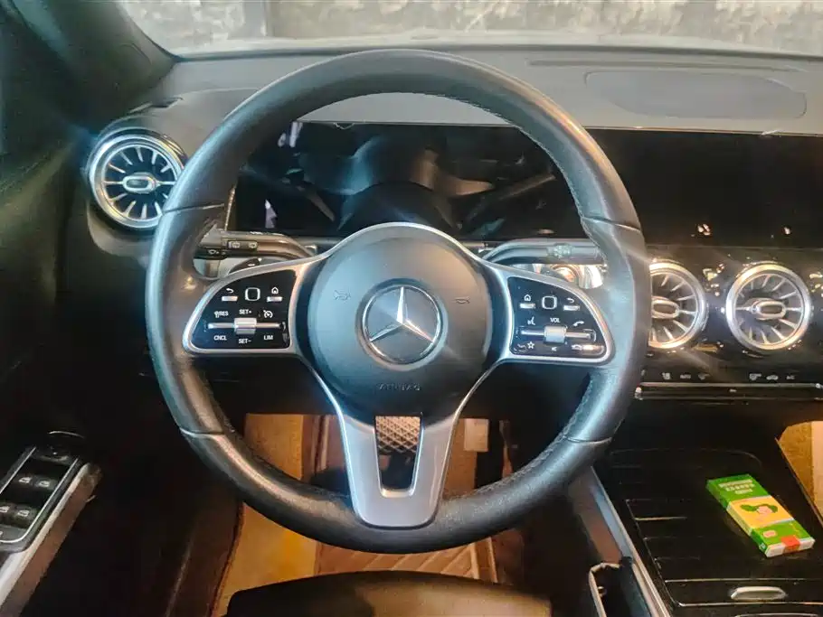 Mercedes-Benz GLB 2020 — фото 15