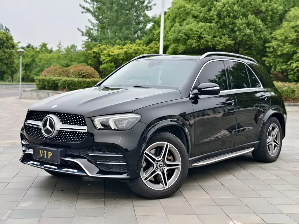 Mercedes-Benz GLE 2021 — фото 1