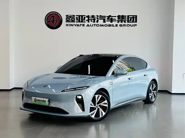 NIO ET5 2022