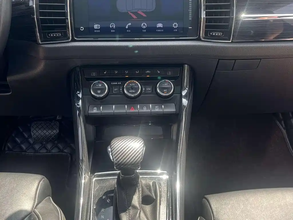 Skoda Kodiaq 2018 — фото 16