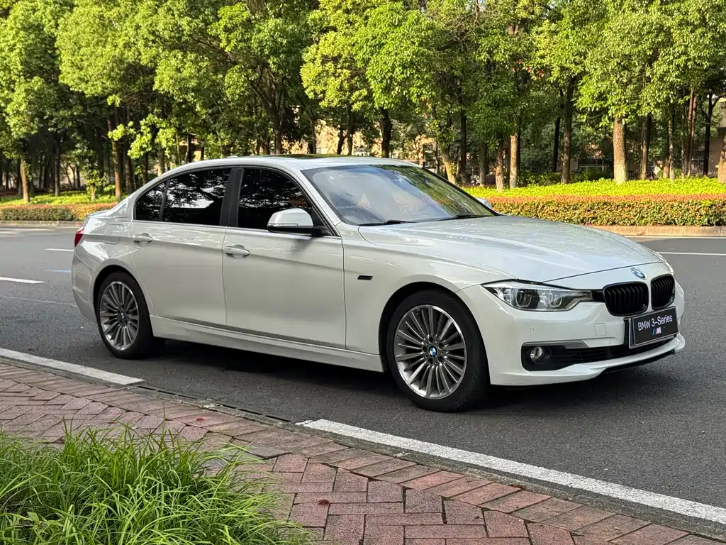 BMW 3 Series 2019