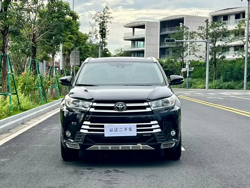 Toyota Highlander 2019