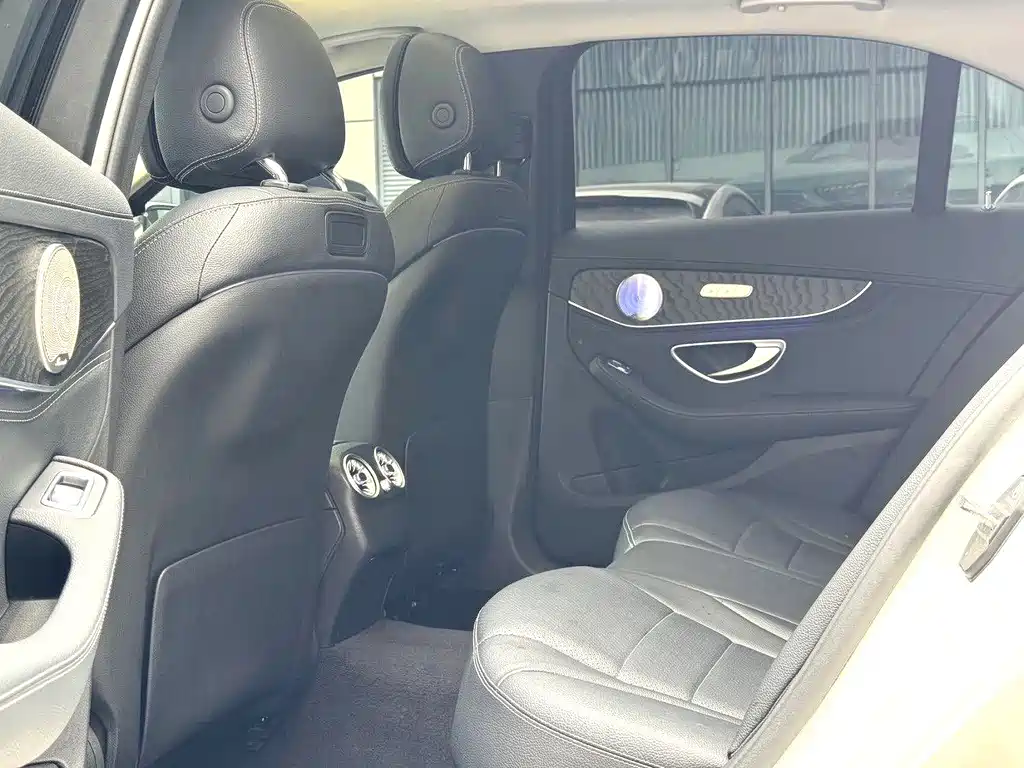 Mercedes-Benz C-Class 2017