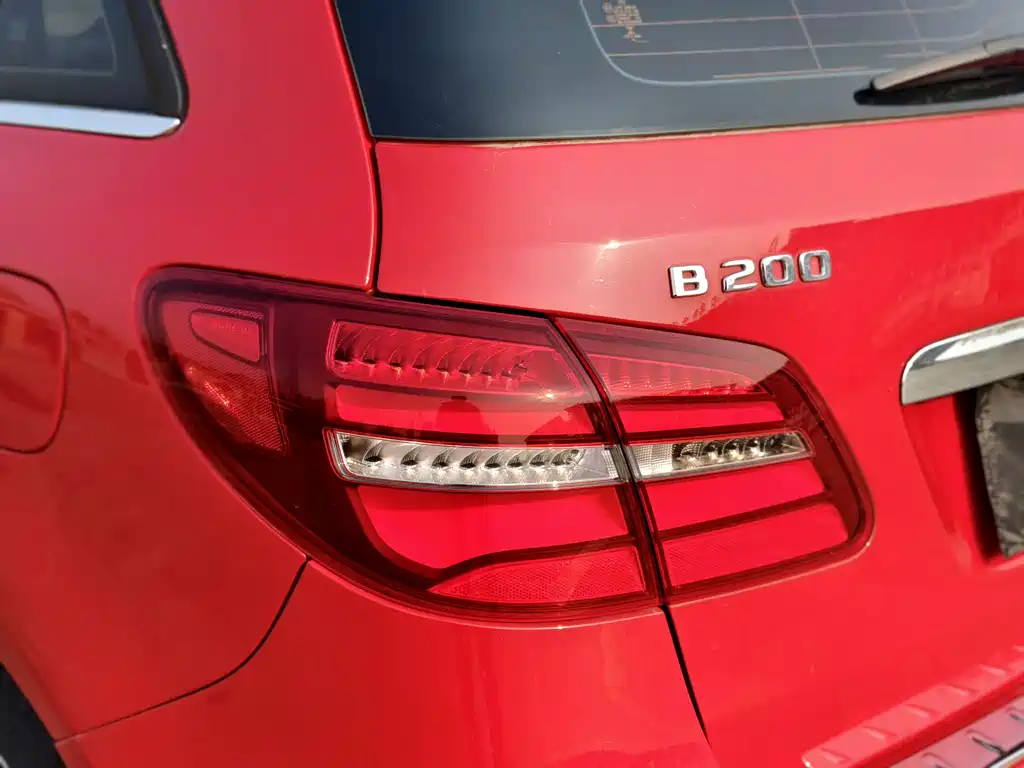 Mercedes-Benz B-Class 2017 — фото 12