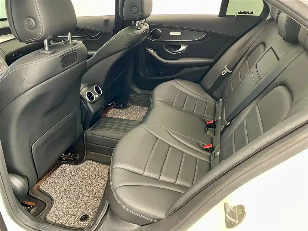 Mercedes-Benz C-Class 2018