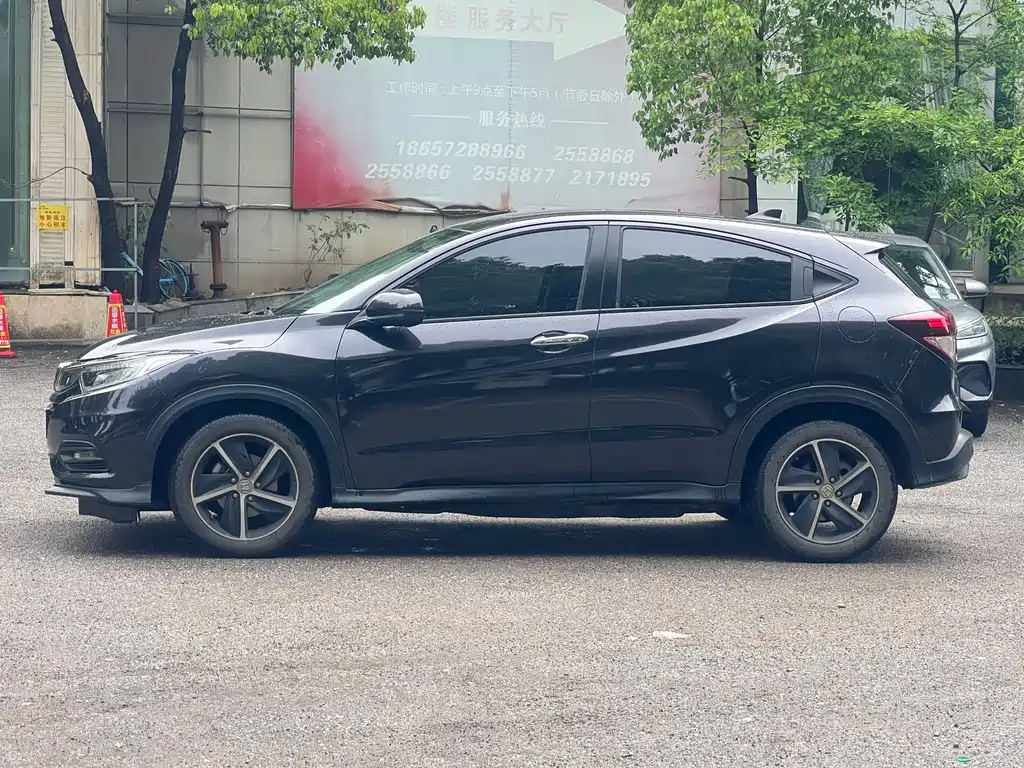 Honda Vezel 2020 — фото 2