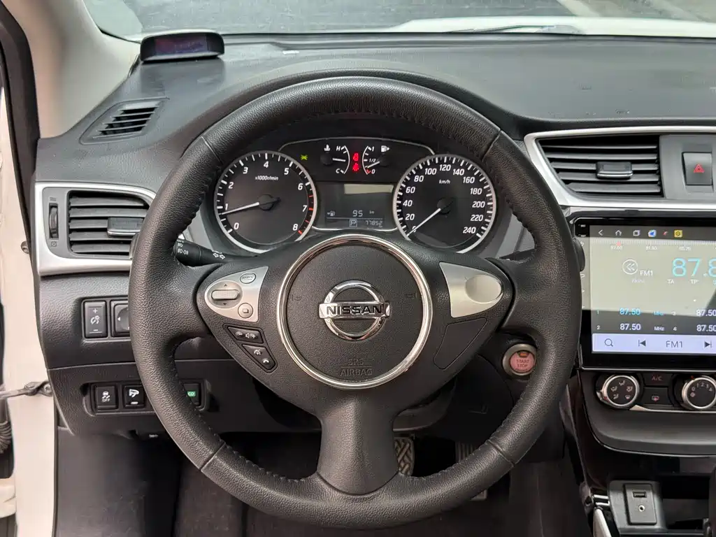 Nissan Sylphy 2018 — фото 6