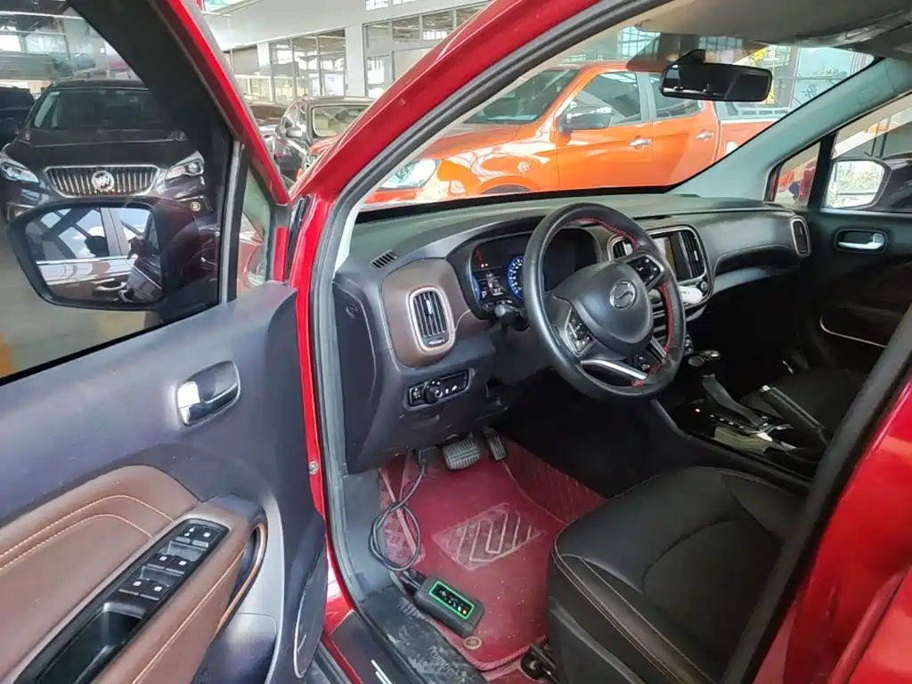 GAC Trumpchi GS3 2020 — фото 16