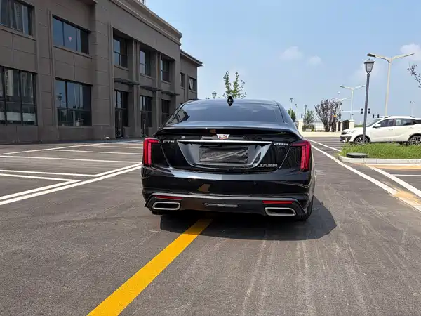 Cadillac CT5 2026