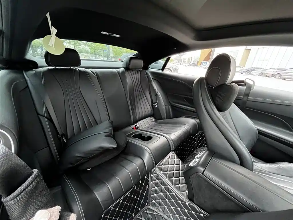 Mercedes-Benz E-Class 2023 — фото 15